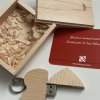 Chiavetta a cuore da 32gb personalizzata incisa laser moredesign